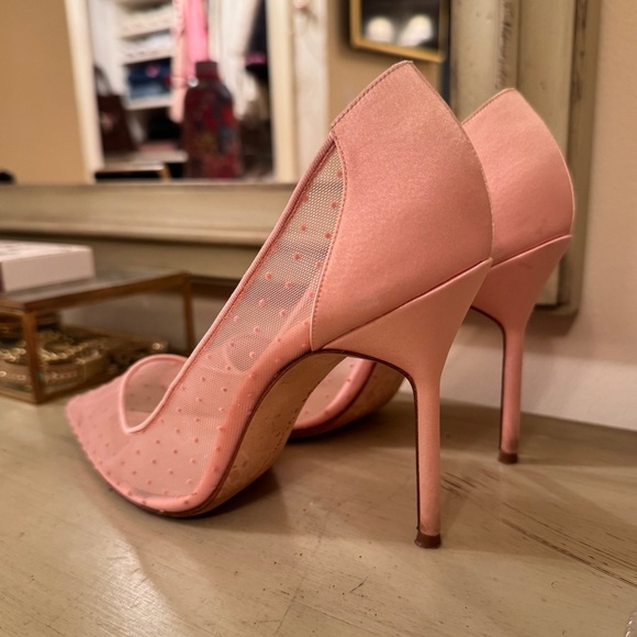 Manolo Blahnik Pink Mesh and Satin Bbla Pointed Toe Pumps Size 37.5 - Picture 4 of 13